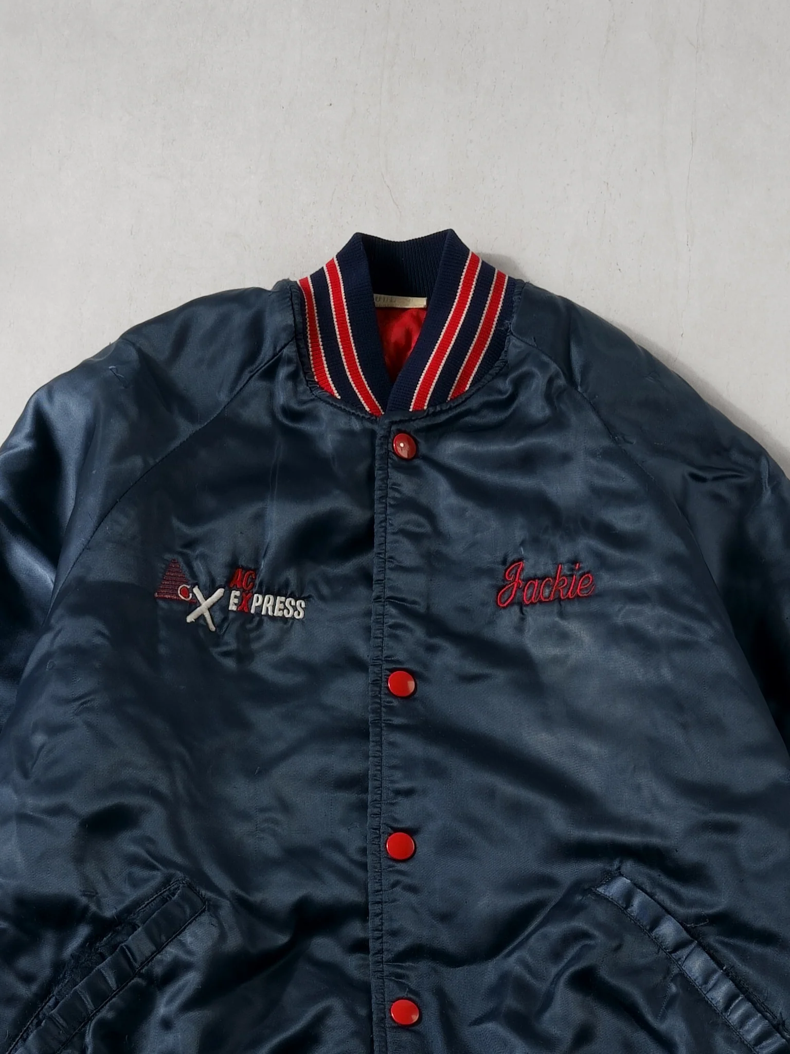 Vintabe 90s Navy Blue and Red AC Express Bomber Jacket (L) - Image 2