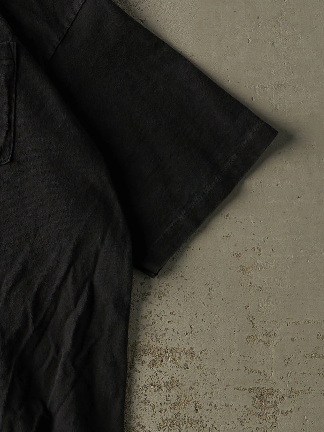 Vintage 01' Black Harley Davidson Pocket Quarter Button Tee (L/XL) - Image 4