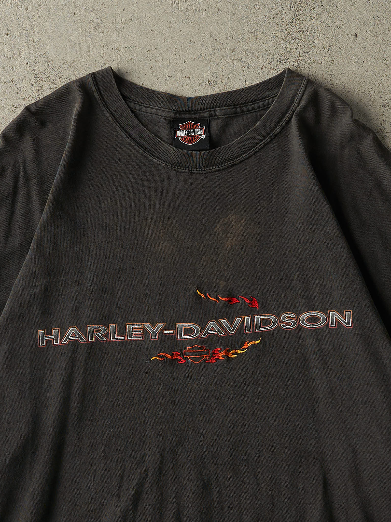 Vintage 01' Faded Black Du Bois, PA Harley Davidson Tee (XL/XXL) - Image 3