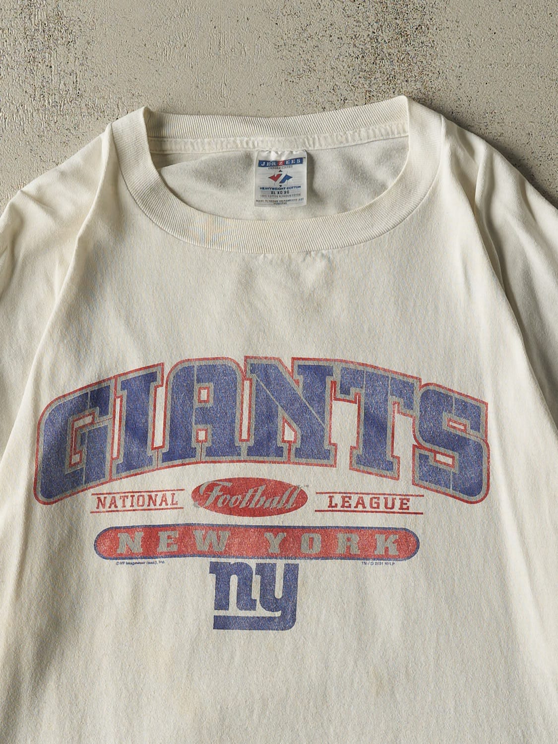 Vintage 01' White New York Giants Tee (XXL) - Image 2