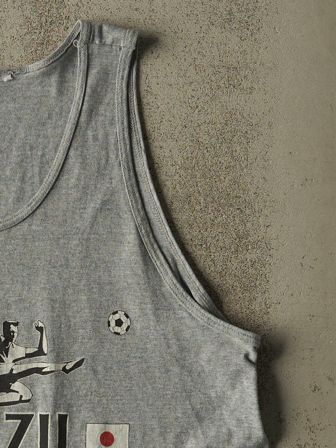 Vintage 02' Grey Brazil World Championship Tank (L/XL) - Image 4