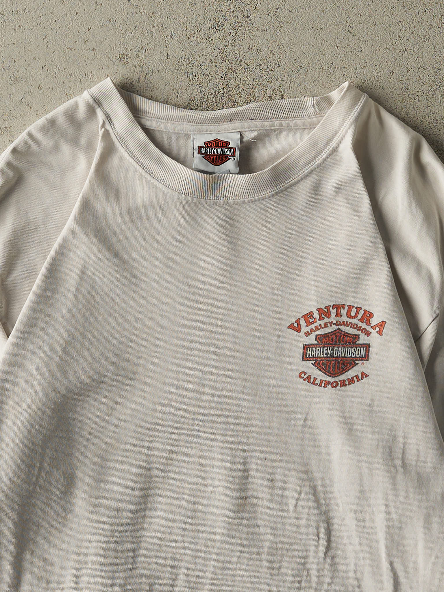 Vintage 02' White Ventura California Harley Davidson Flame Long Sleeve (L/XL) - Image 4