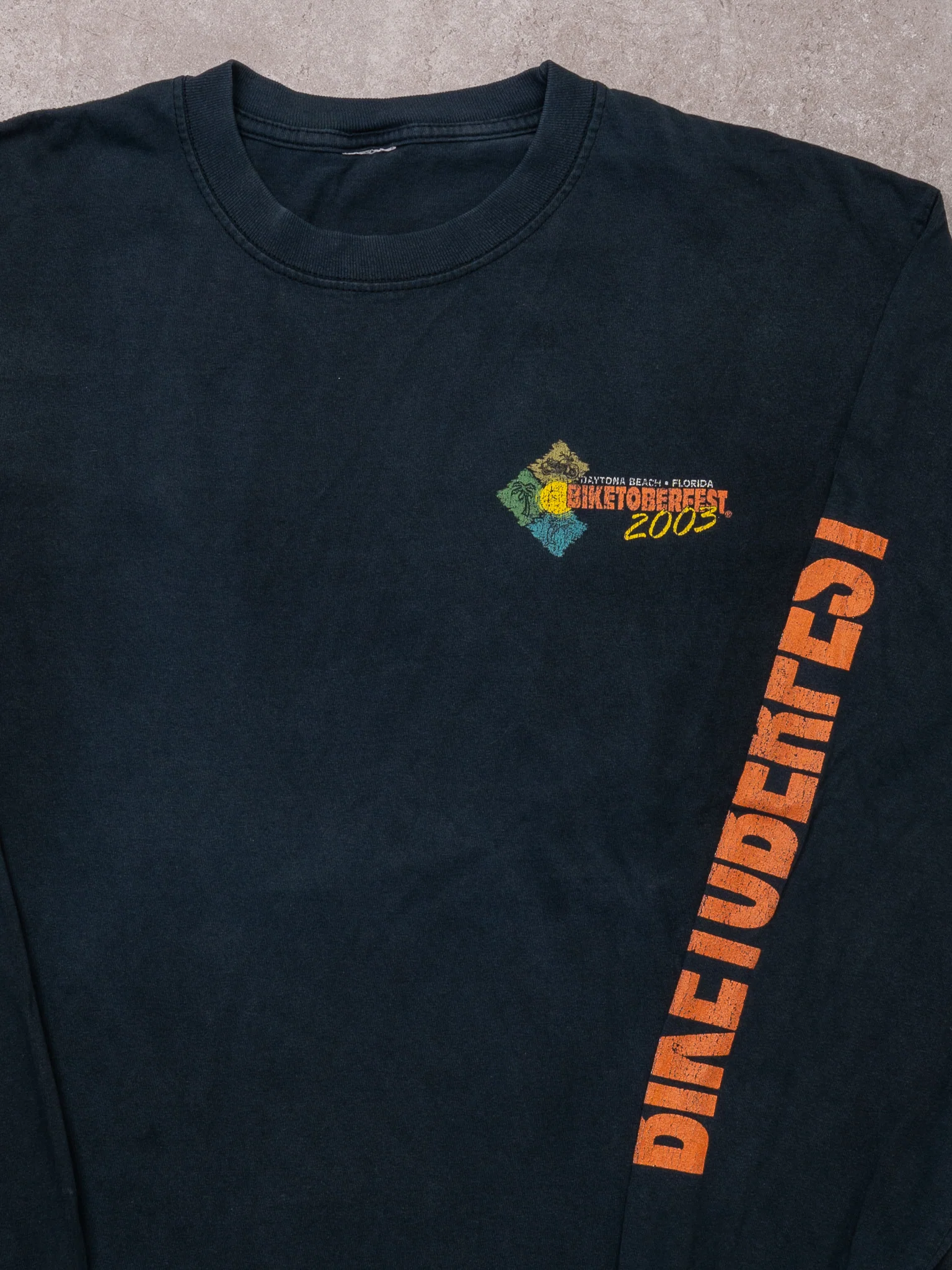 Vintage '03 Daytona Beach Biketoberfest Long Sleeve (L) - Image 4