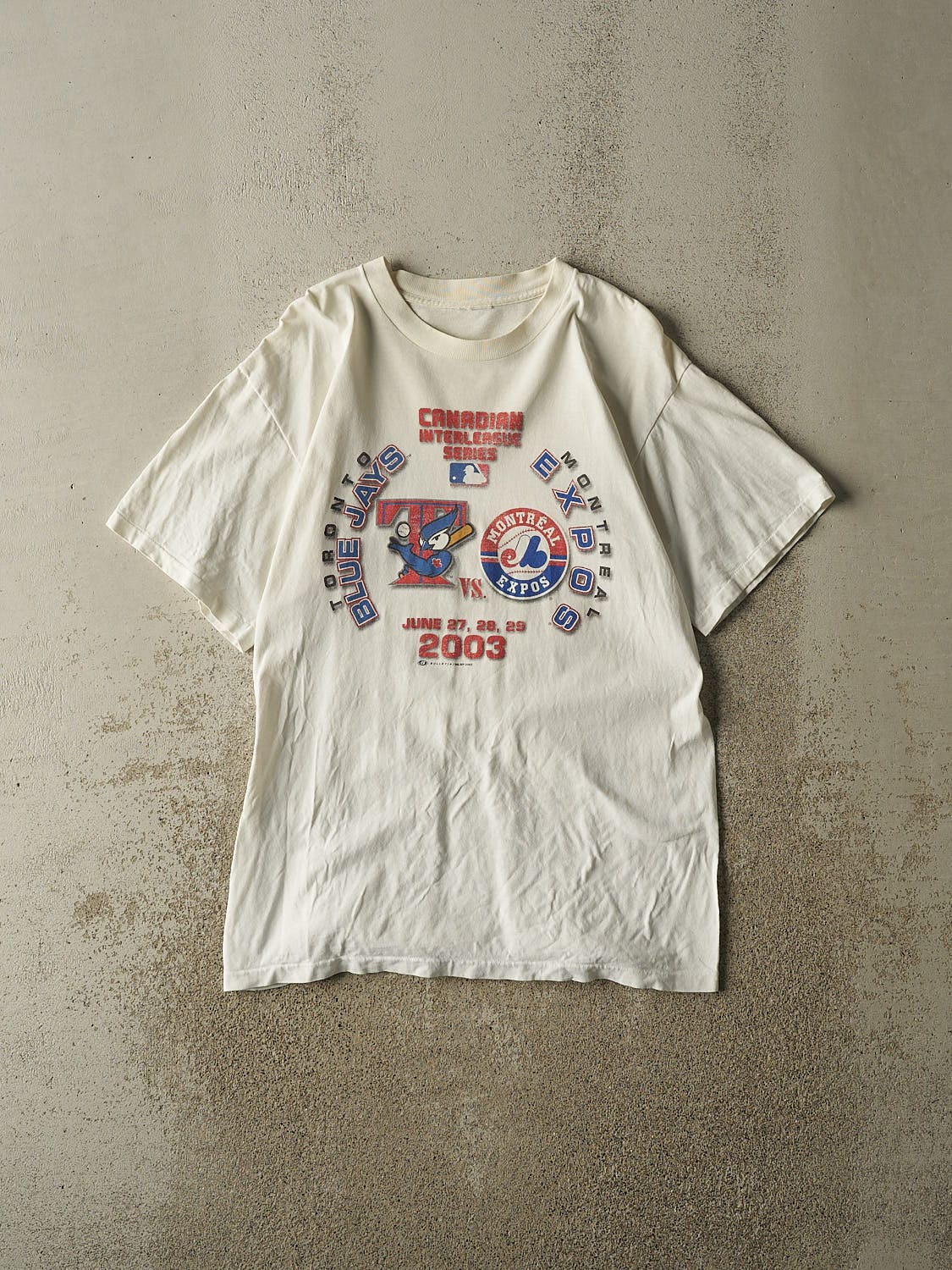 Vintage 03' White Toronto Blue Jays vs Montreal Expos Tee (M/L)