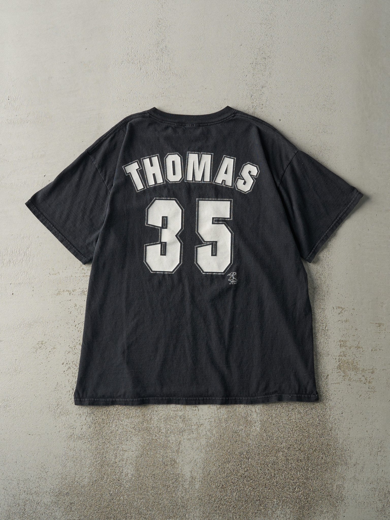 Vintage 04' Black Chicago White Sox Frank Thomas #35 Tee (L) - Image 2