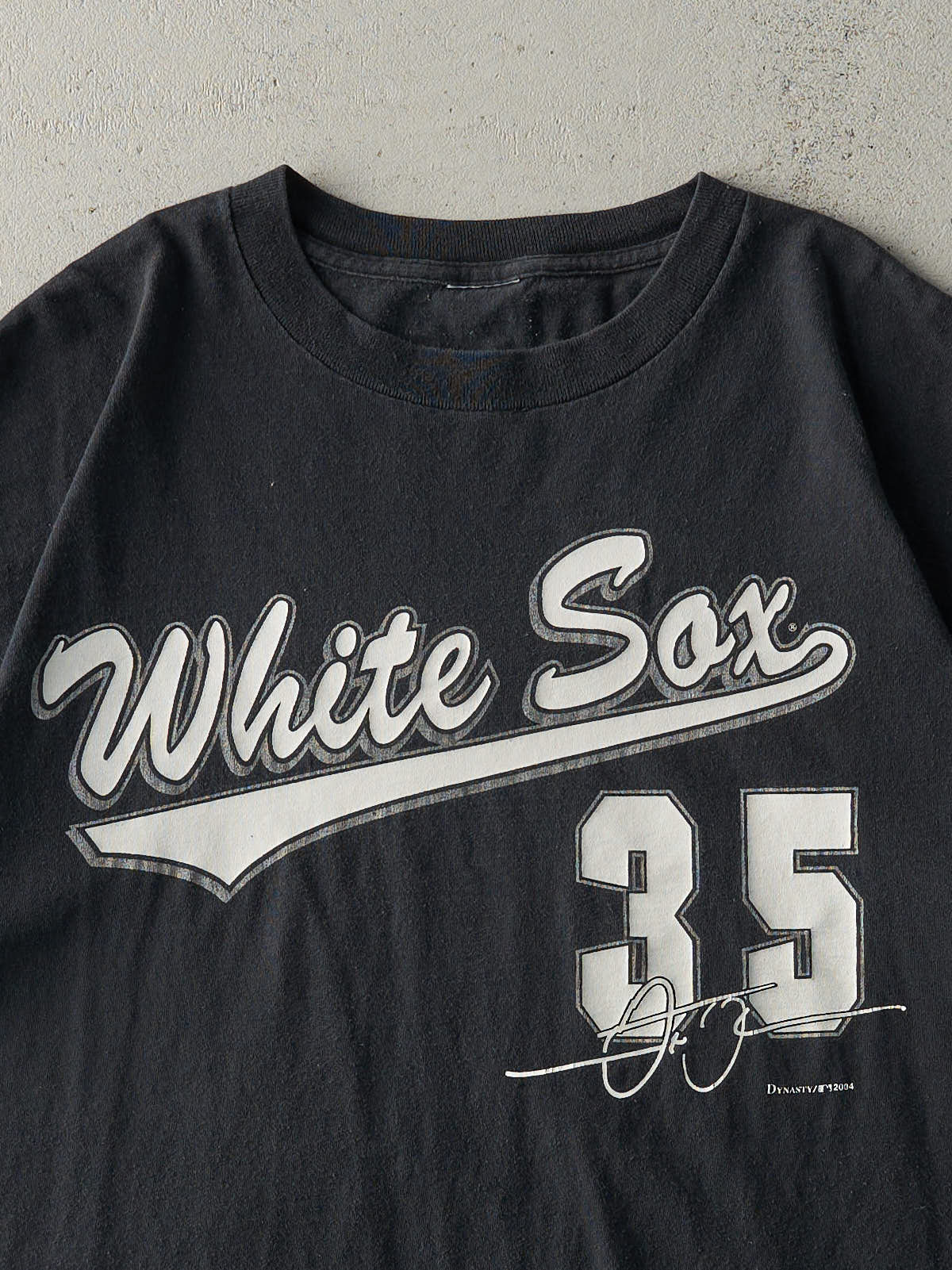 Vintage 04' Black Chicago White Sox Frank Thomas #35 Tee (L) - Image 3