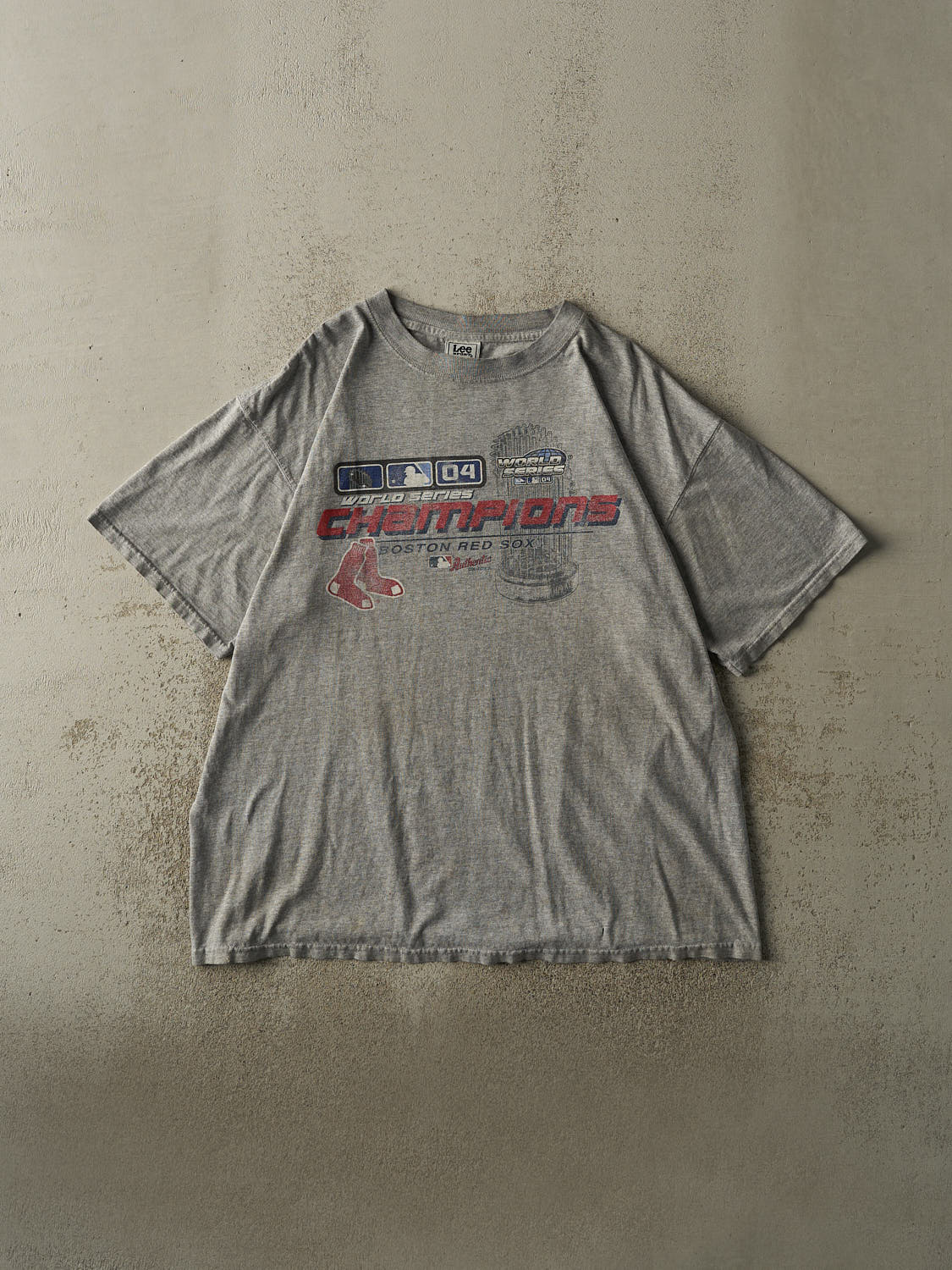 Vintage 04' Grey Boston Red Sox World Series Champions Tee (XL/XXL)