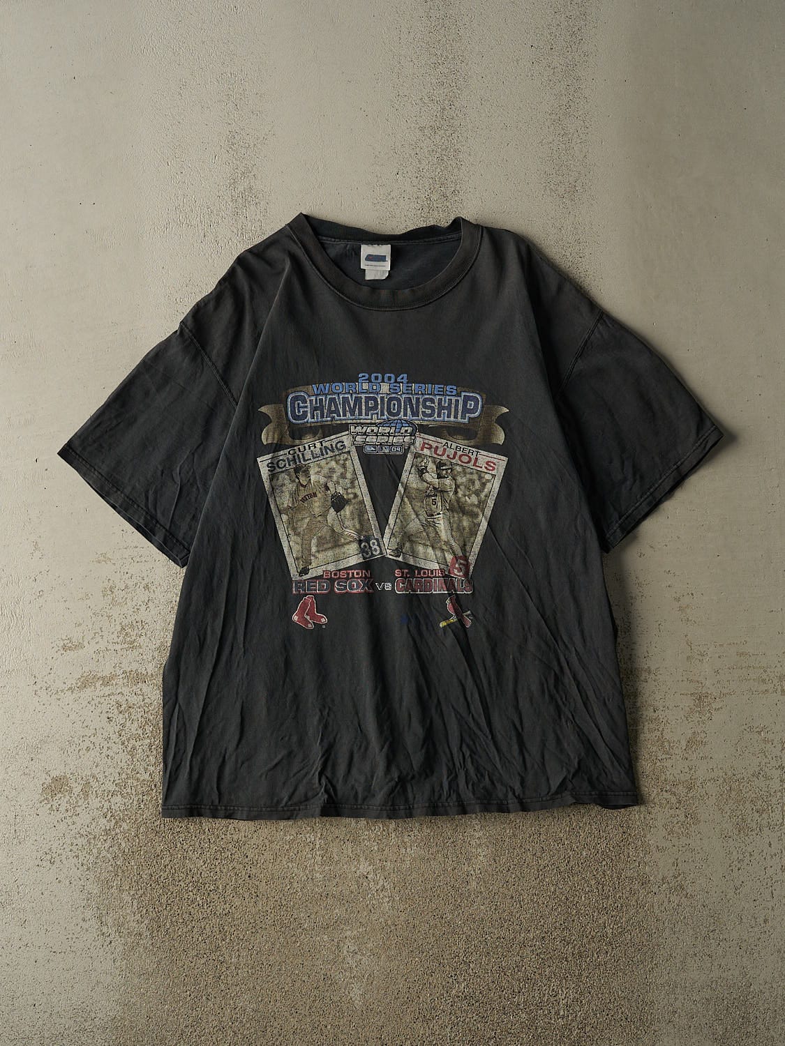 Vintage 04' Sun Faded Black World Series Boston Red Sox vs St. Louis Cardinals Tee (XL/XXL)