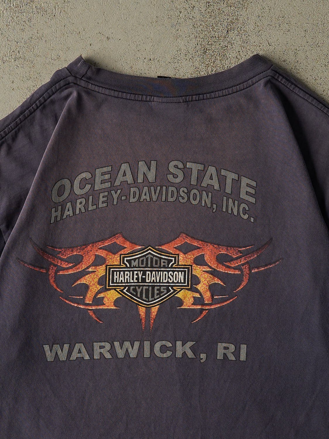 Vintage 04' Sun Faded Navy Harley Davidson Warwick RI Tee (XL) - Image 5