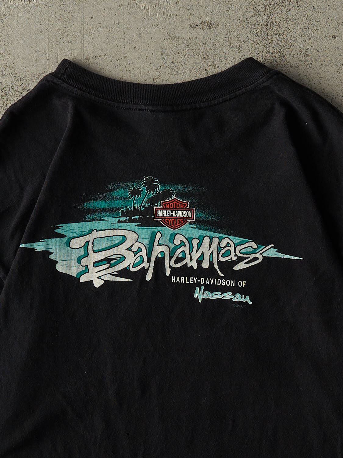 Vintage 05' Black Harley Davidson Bahamas Tee (L/XL) - Image 4