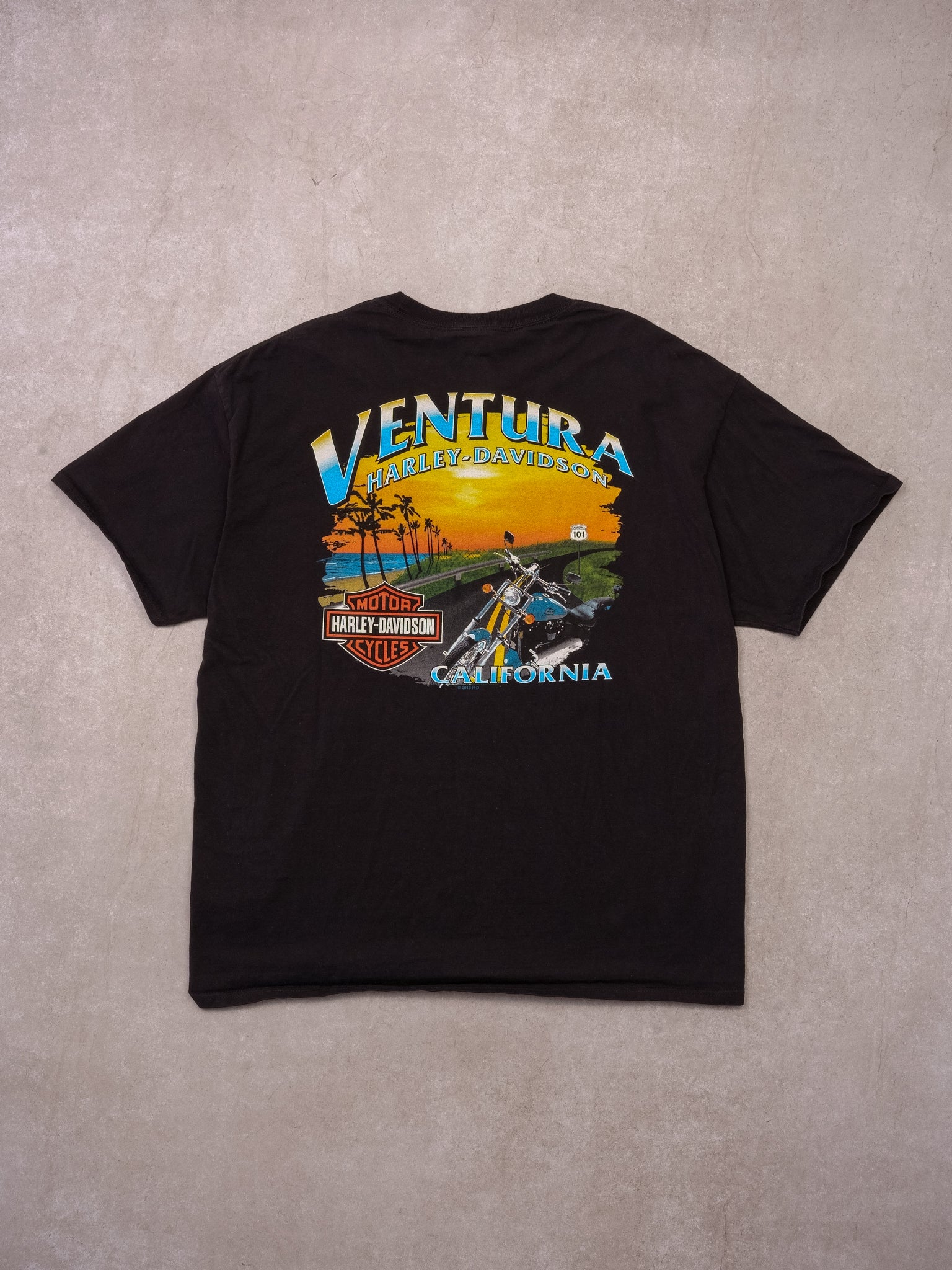 Vintage 05' Black Harley Davidson Ventura Calfornia Tee (M/L) - Image 4