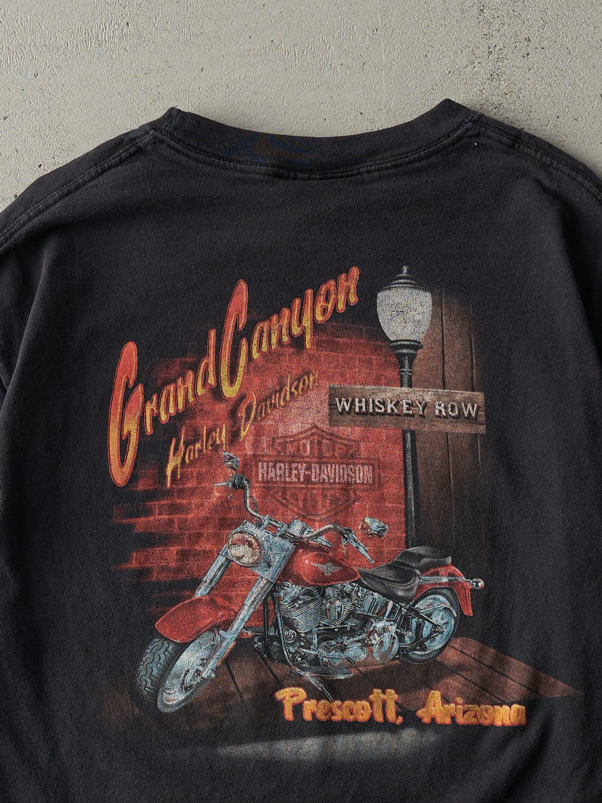 Vintage 05' Black Prescott Arizona Harley Davidson Tee (S/M) - Image 4