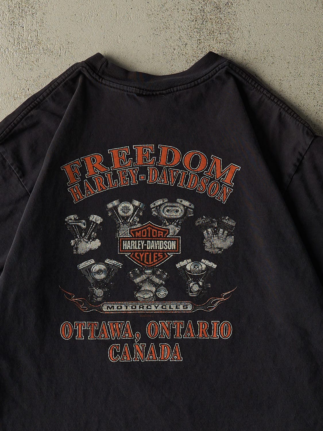 Vintage 05' Faded Black Harley Davidson Ottawa Tee (L/XL) - Image 4