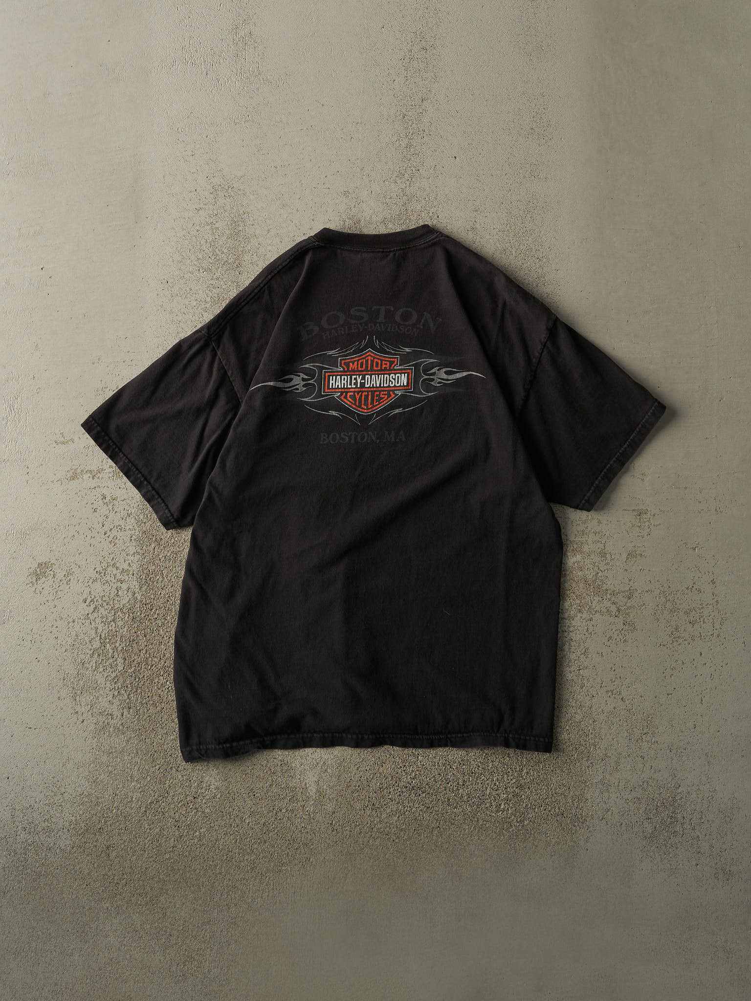 Vintage 06' Black Boston, MA Harley Davidson Tee (L/XL) - Image 2