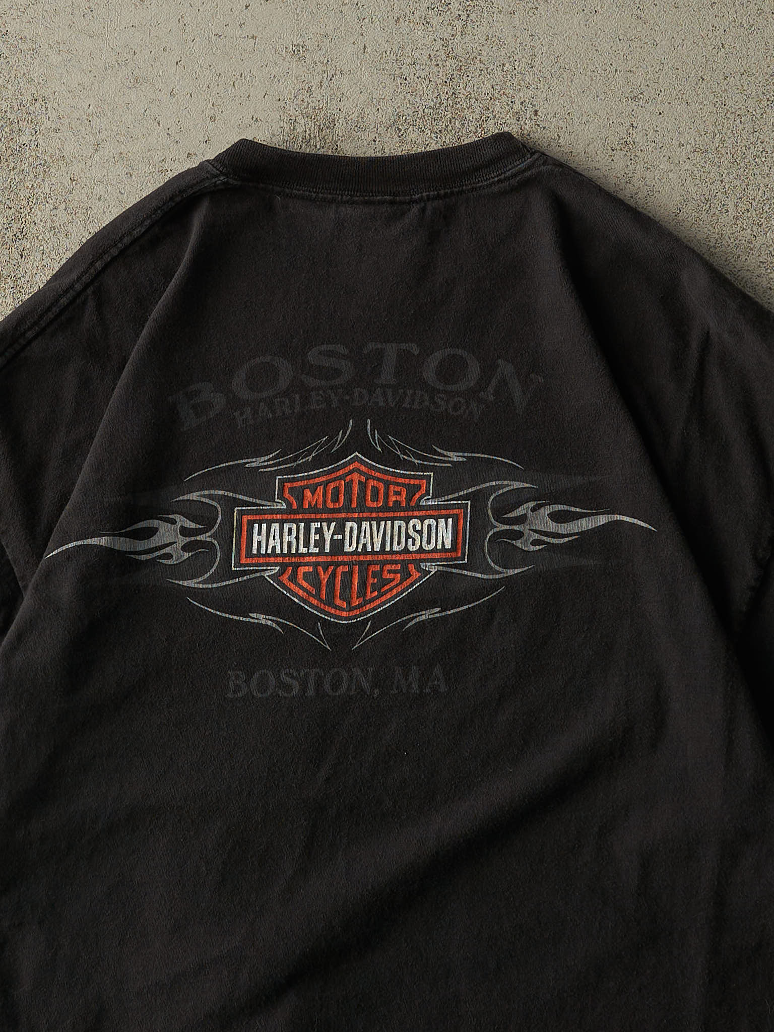 Vintage 06' Black Boston, MA Harley Davidson Tee (L/XL) - Image 4
