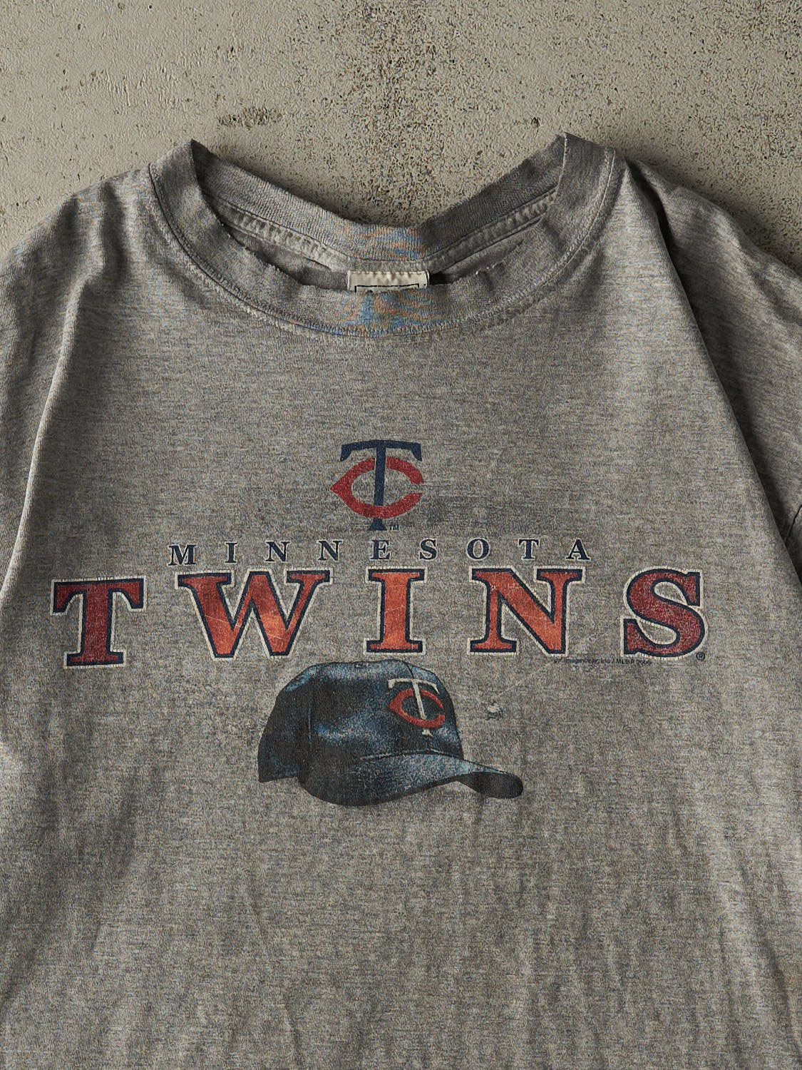Vintage 06' Grey Minnesota Twins Tee (L) - Image 2