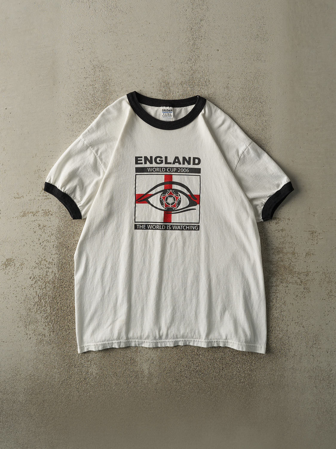 Vintage 06' White World Cup England Soccer Ringer Tee (L)