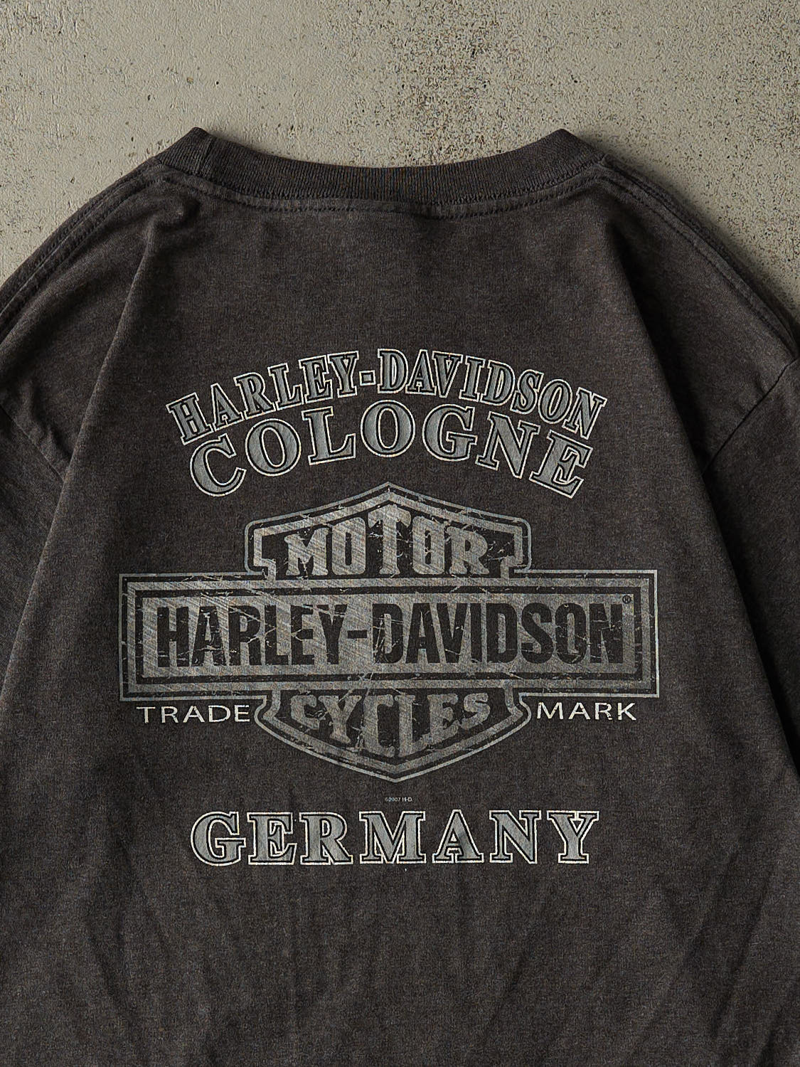 Vintage 07' Charcoal Grey Harley Davidson Germany Tee (M/L) - Image 4