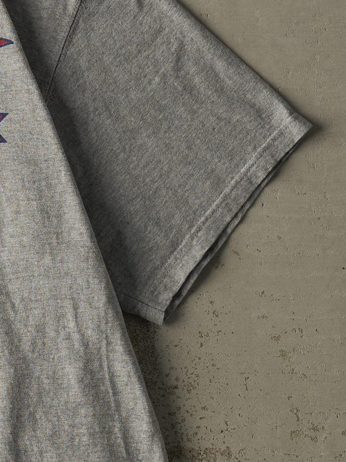 Vintage 07' Grey Boston Red Sox Tee (L) - Image 4