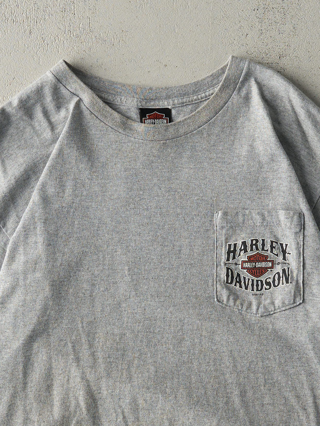 Vintage 07' Grey Frederick MD Harley Davidson Pocket Tee (M/L) - Image 3