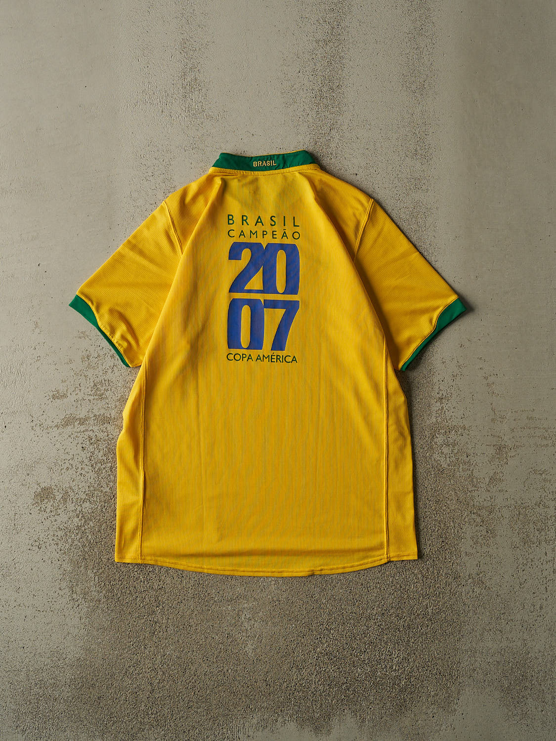 Vintage 07' Yellow Brasil Copa America Soccer Jersey (L/XL) - Image 2