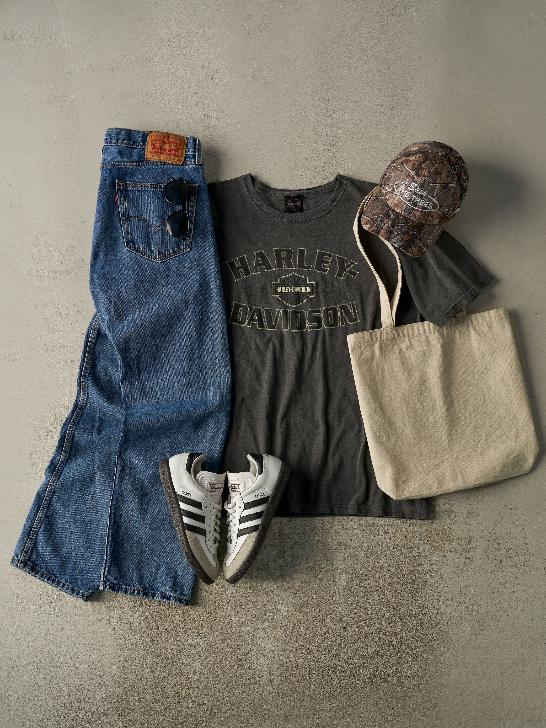 Vintage 08' Charcoal Grey Harley Davidson Tee (XL/XXL) - Image 2