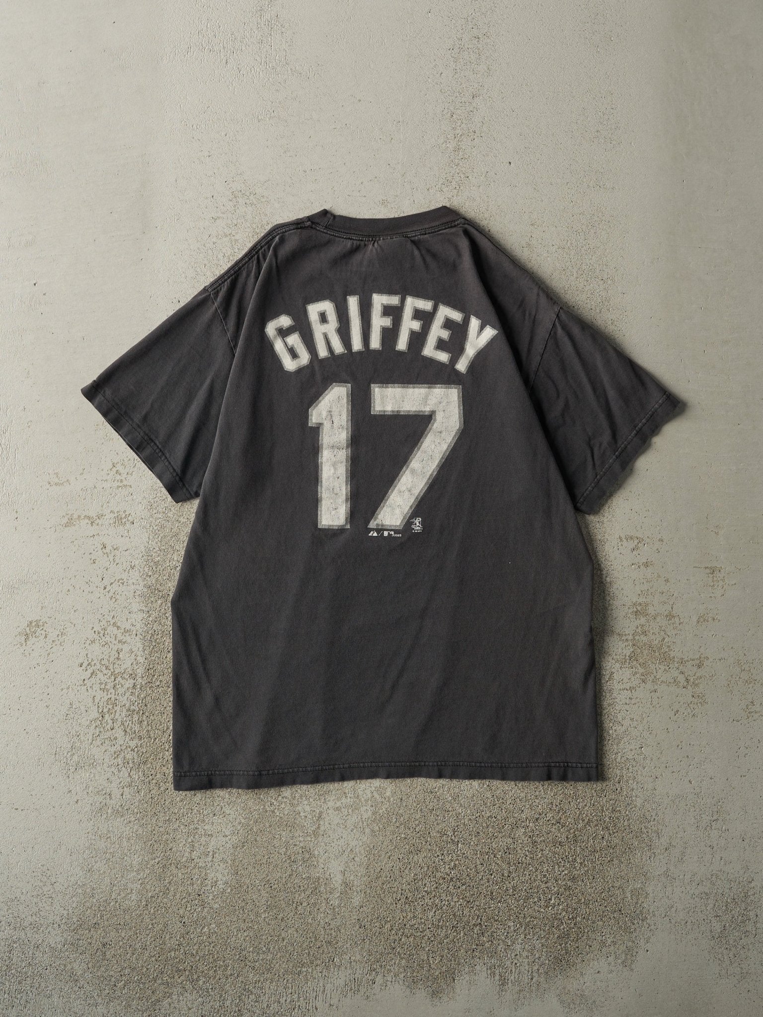 Vintage 08' Faded Black Chicago White Sox #17 Ken Griffey Jr. Player Tee (M) - Image 2