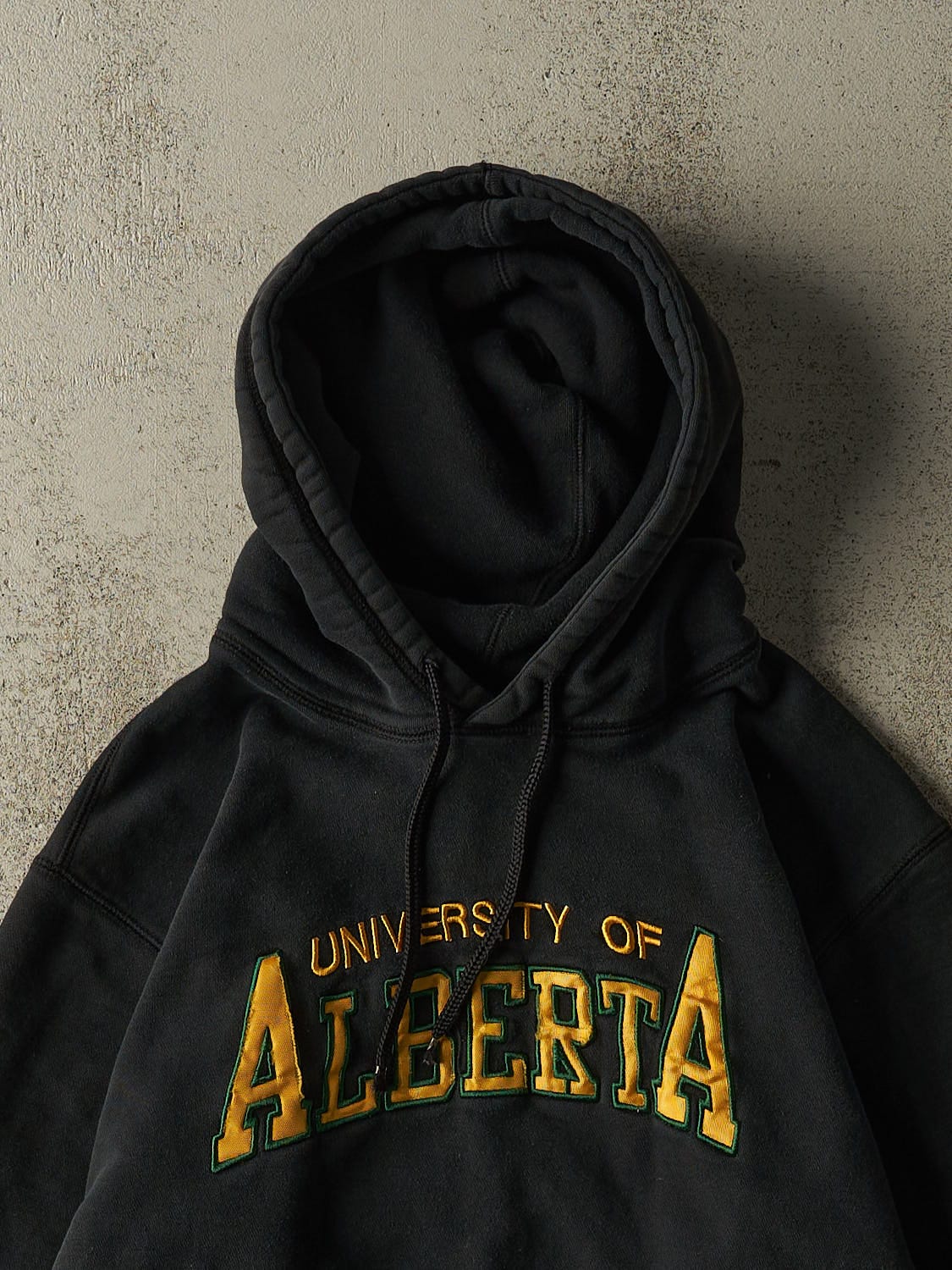 Vintage 08' Faded Black University of Alberta Hoodie (S/M) - Image 2