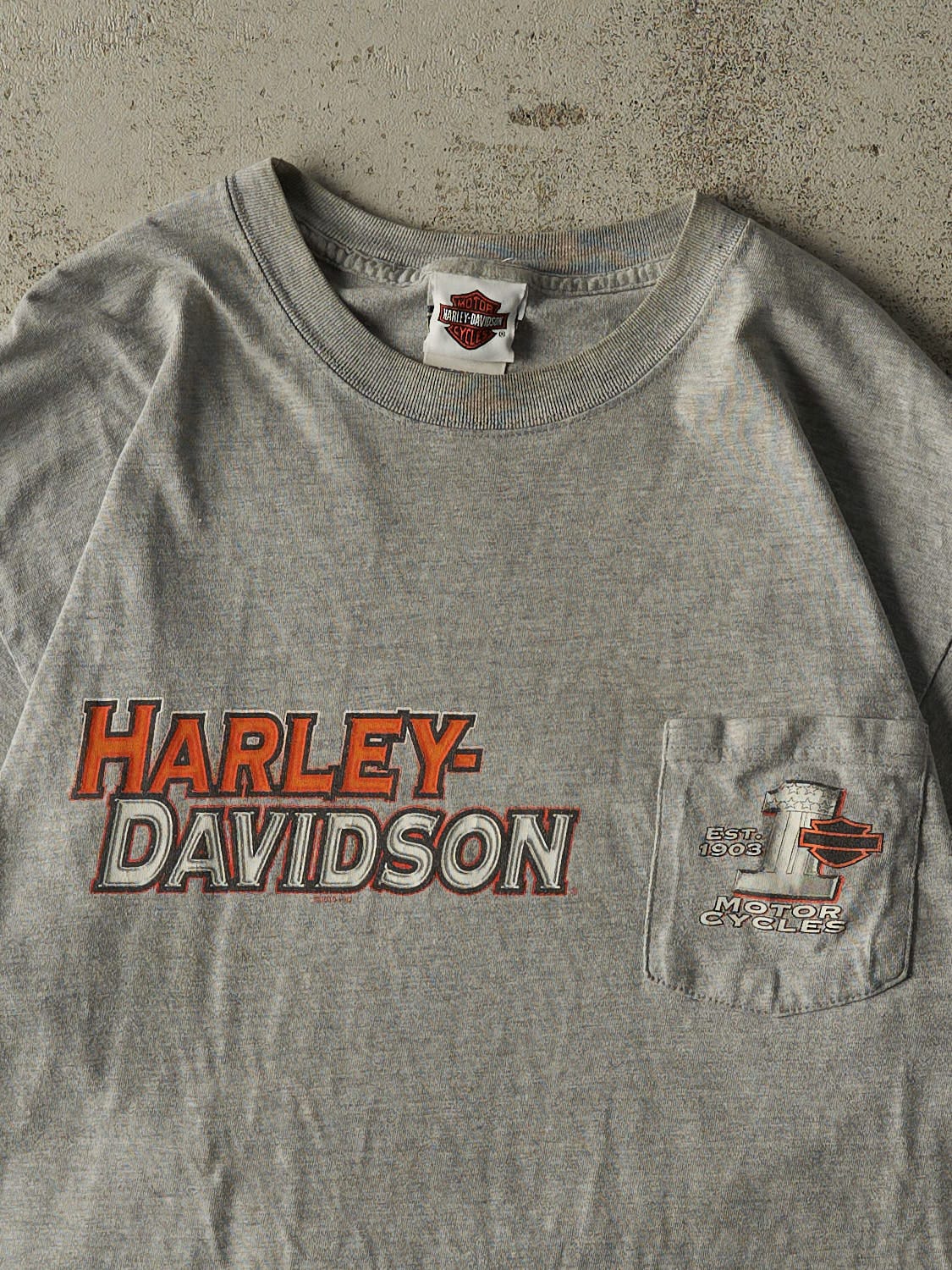 Vintage 08' Grey Harley Davidson Cape Cod Pocket Tee (L) - Image 3