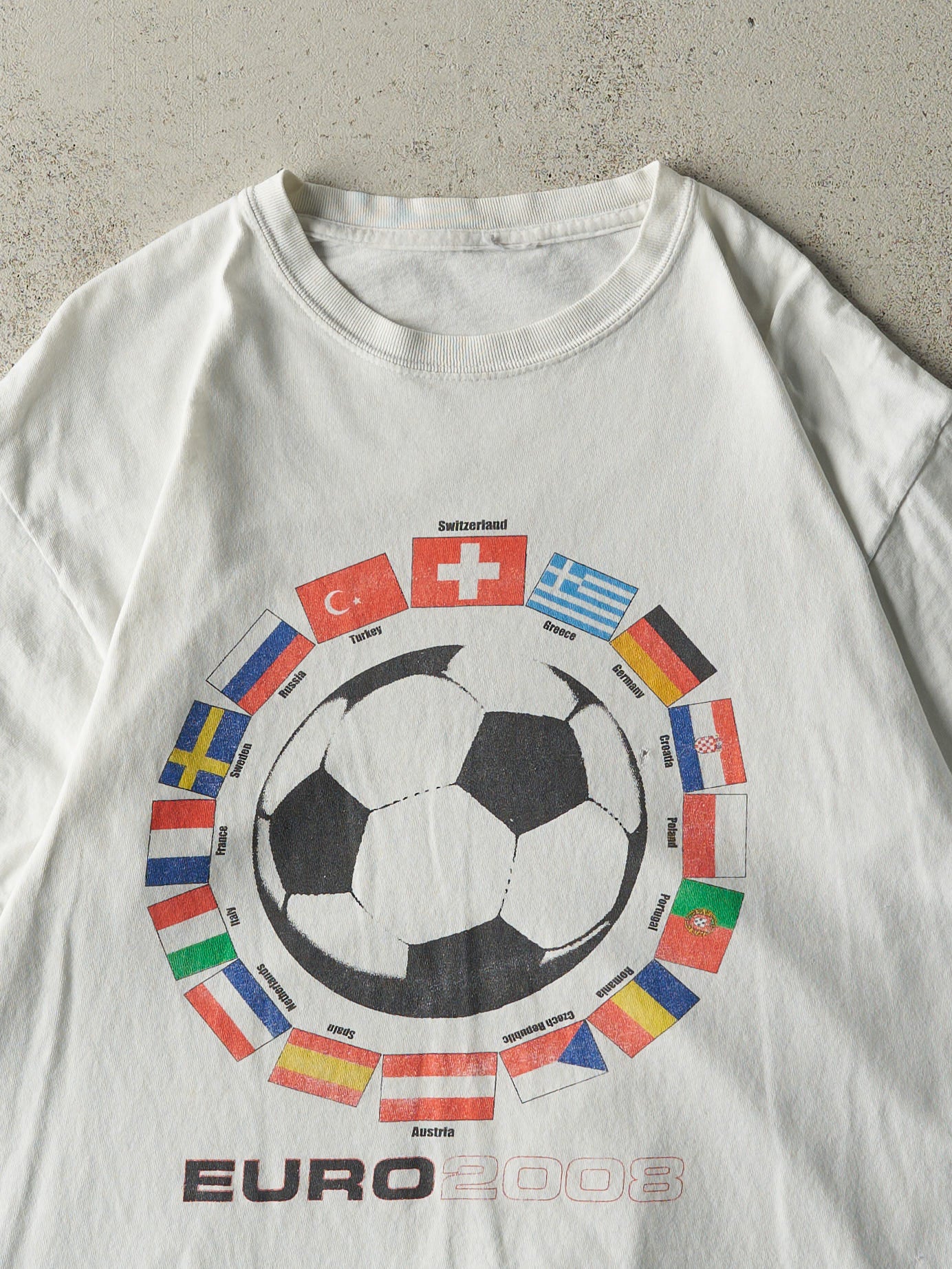 Vintage 08' White Euro Cup Soccer Tee (M) - Image 2