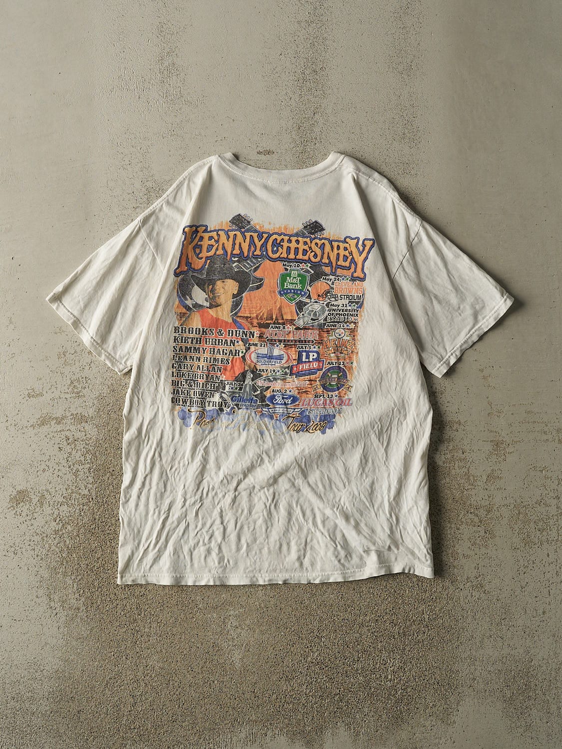 Vintage 08' White Kenny Chesney Poets And Pirates Tour Tee (L/XL) - Image 2