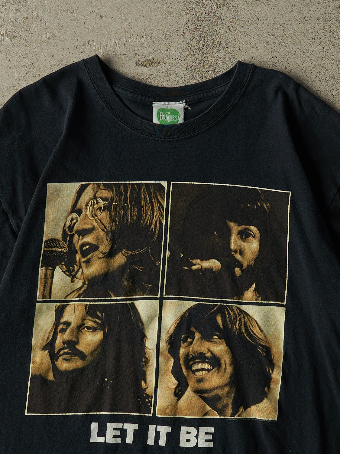 Vintage 09' Faded Black The Beatles "Let It Be" Tee (M/L) - Image 2