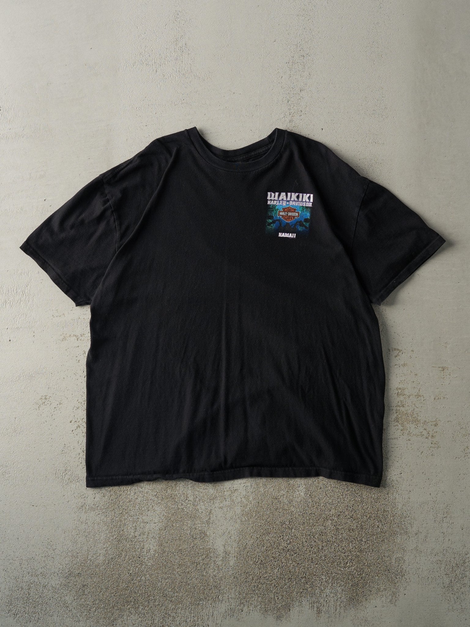 Vintage 11' Black Waikiki Hawaii Harley Davidson Tee (XL) - Image 2