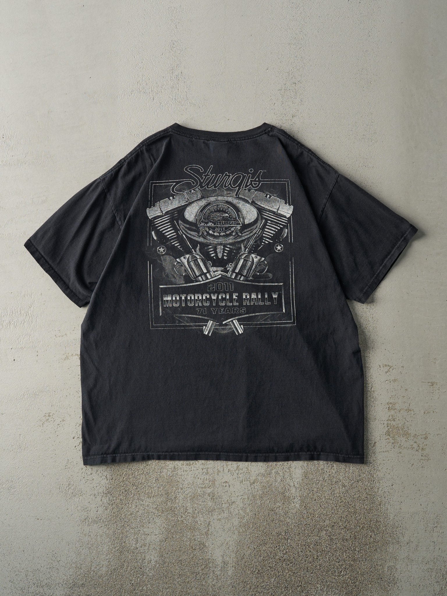 Vintage 11' Black Sturgis Motorcycle Rally Tee (L) - Image 2