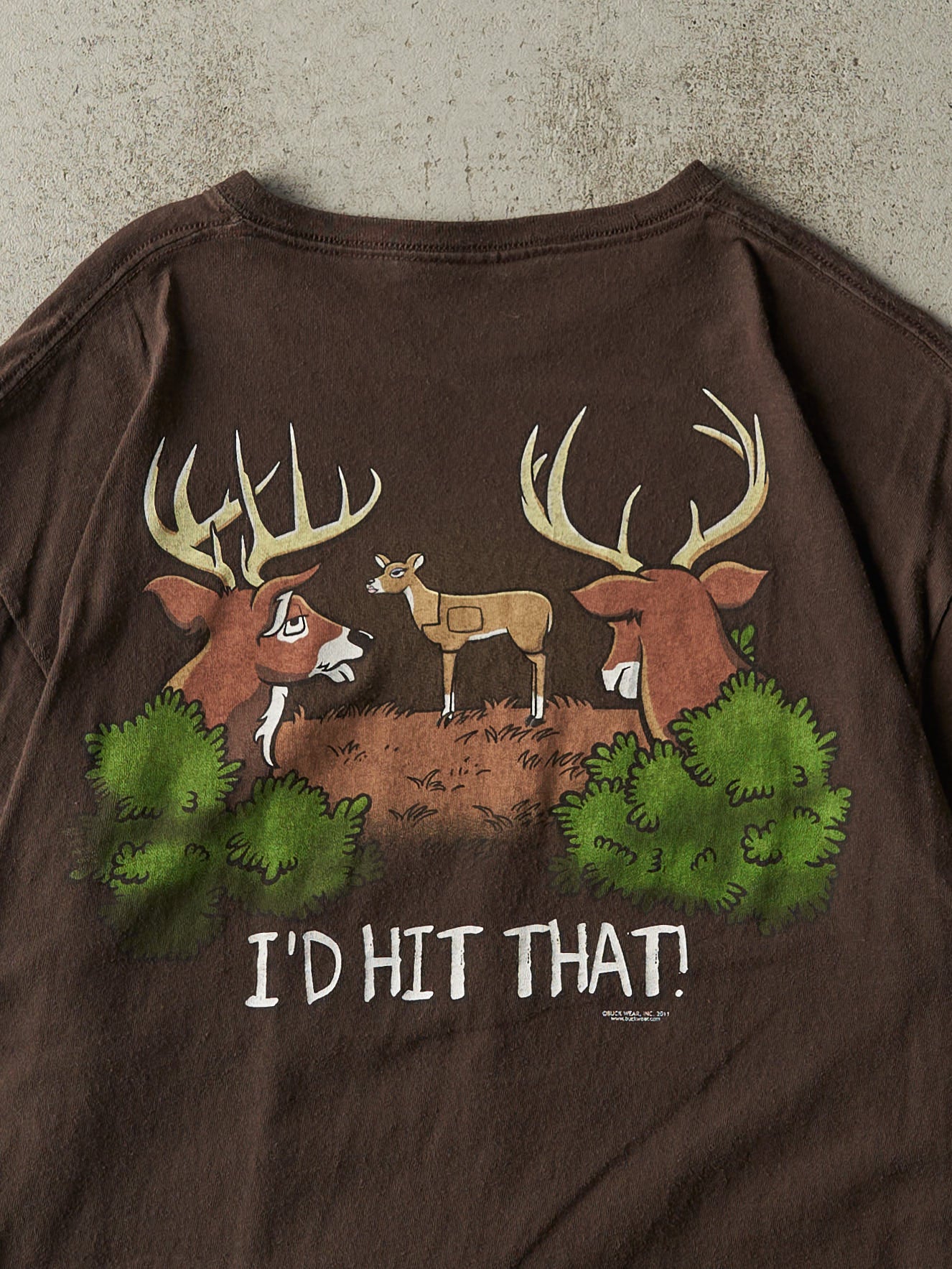 Vintage 11' Brown "I'd Hit That" Slogan Tee (M) - Image 4