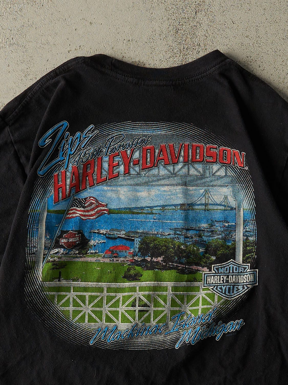 Vintage 13' Black Harley Davidson Mackinac Island MI Tee (M) - Image 4