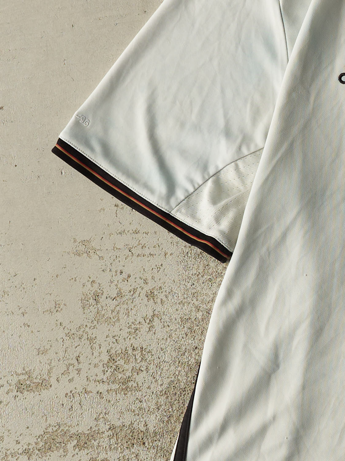 Vintage 14' White Germany Fifa World Cup Champions Jersey (XL) - Image 3