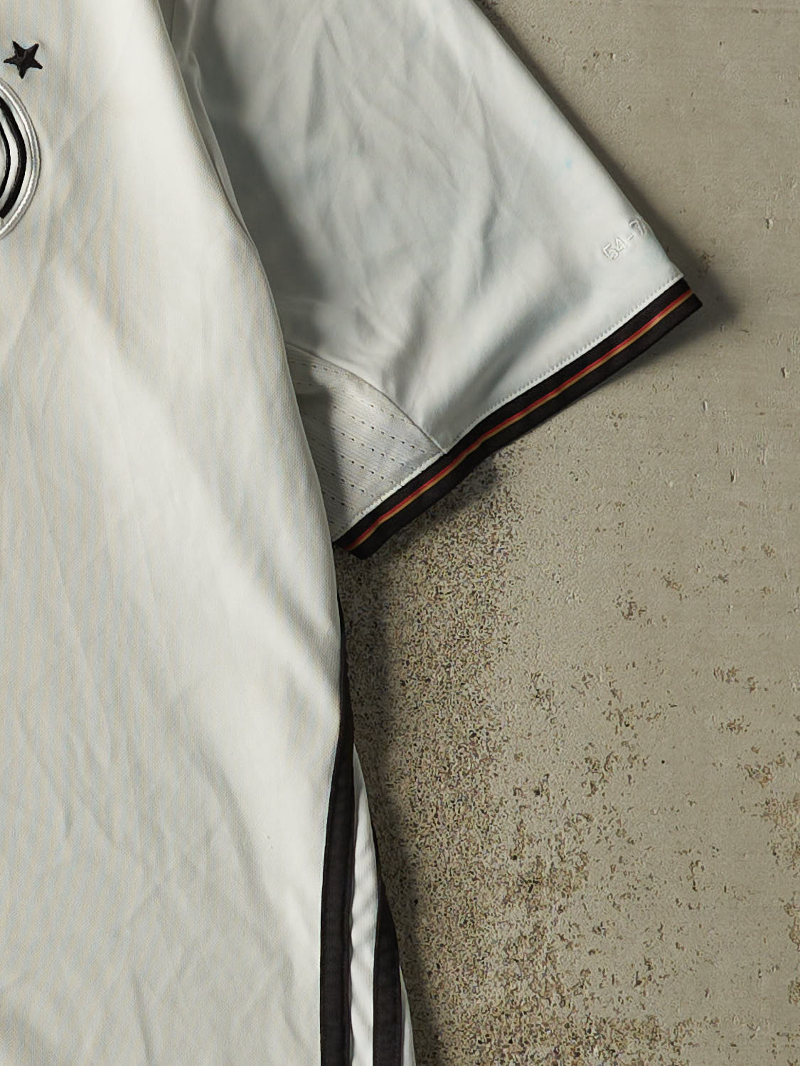 Vintage 14' White Germany Fifa World Cup Champions Jersey (XL) - Image 4
