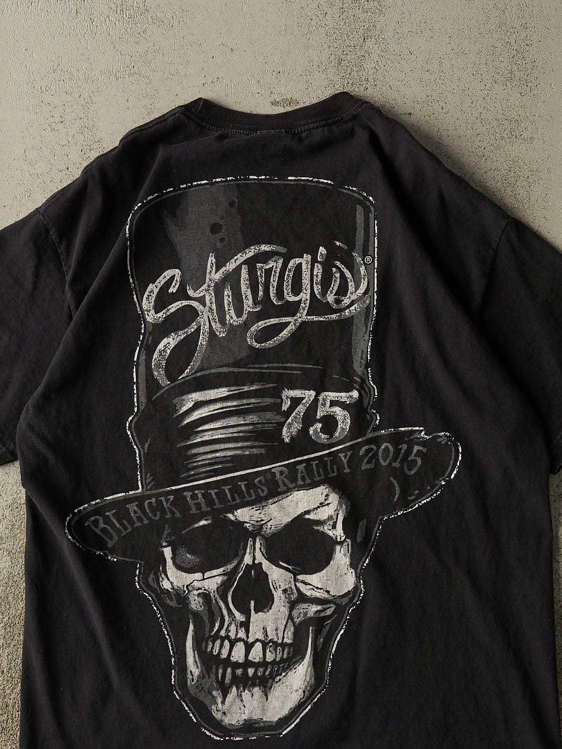 Vintage 15' Black Sturgis Black Hills Rally Tee (XL) - Image 4