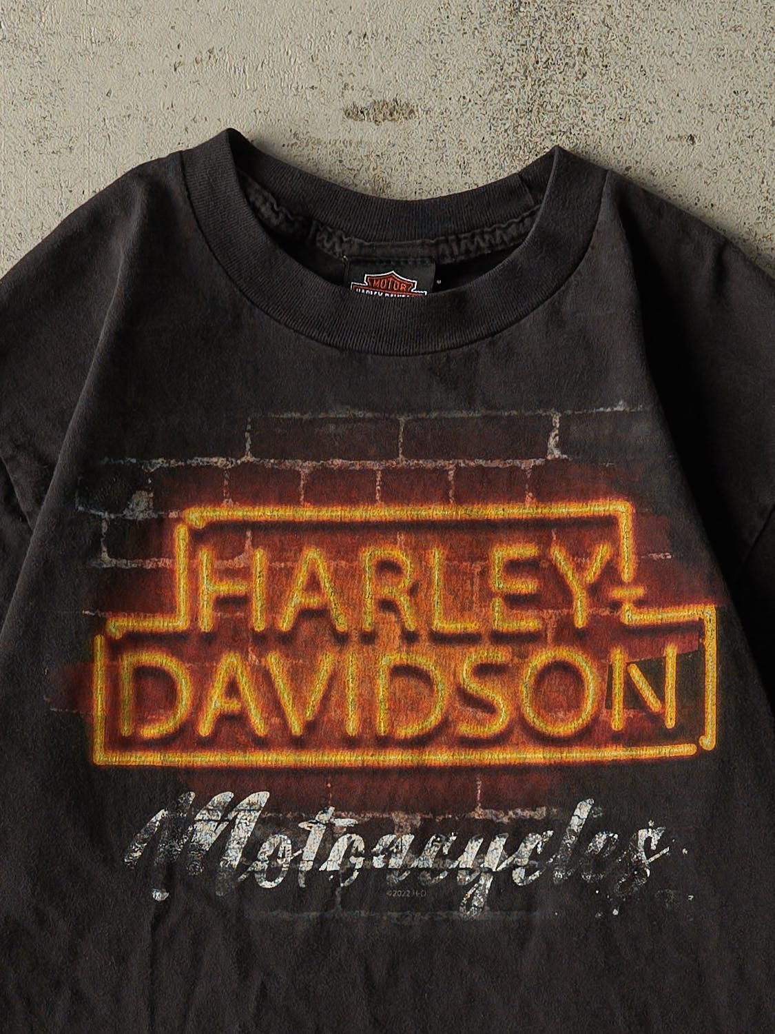22' Faded Black Harley Davidson Ellington CT Tee (S/M) - Image 3