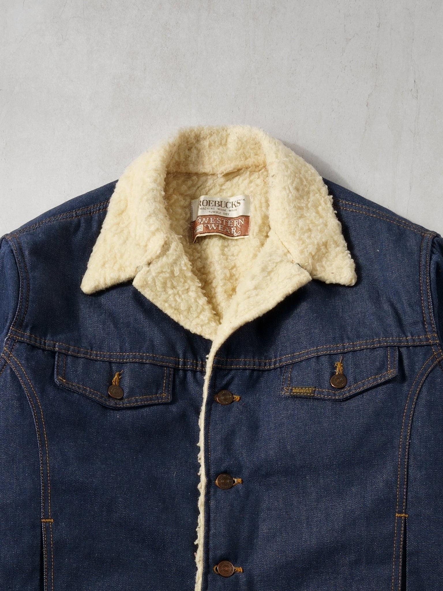 Vintage 70s Dark Blue Denim Sherpa Lined Jacket (L) - Image 2