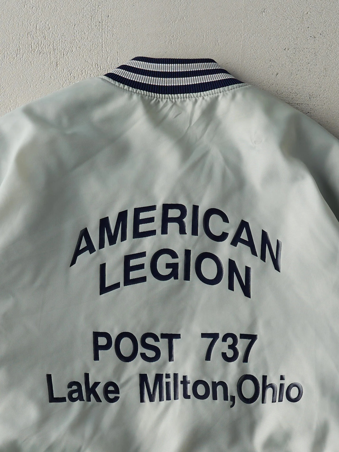 Vintage 70s Silver American Legion Ohio Bomber Jacket (L) - Image 4