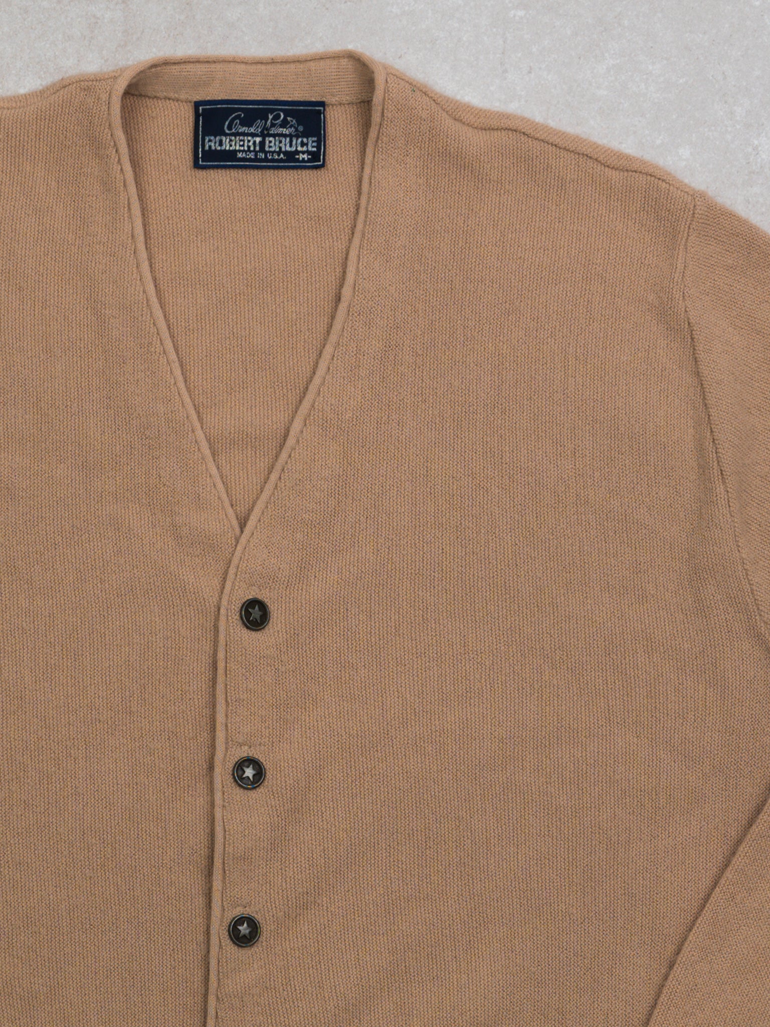 Vintage 80s Beige Arnold Palmer Cardigan (M) - Image 2