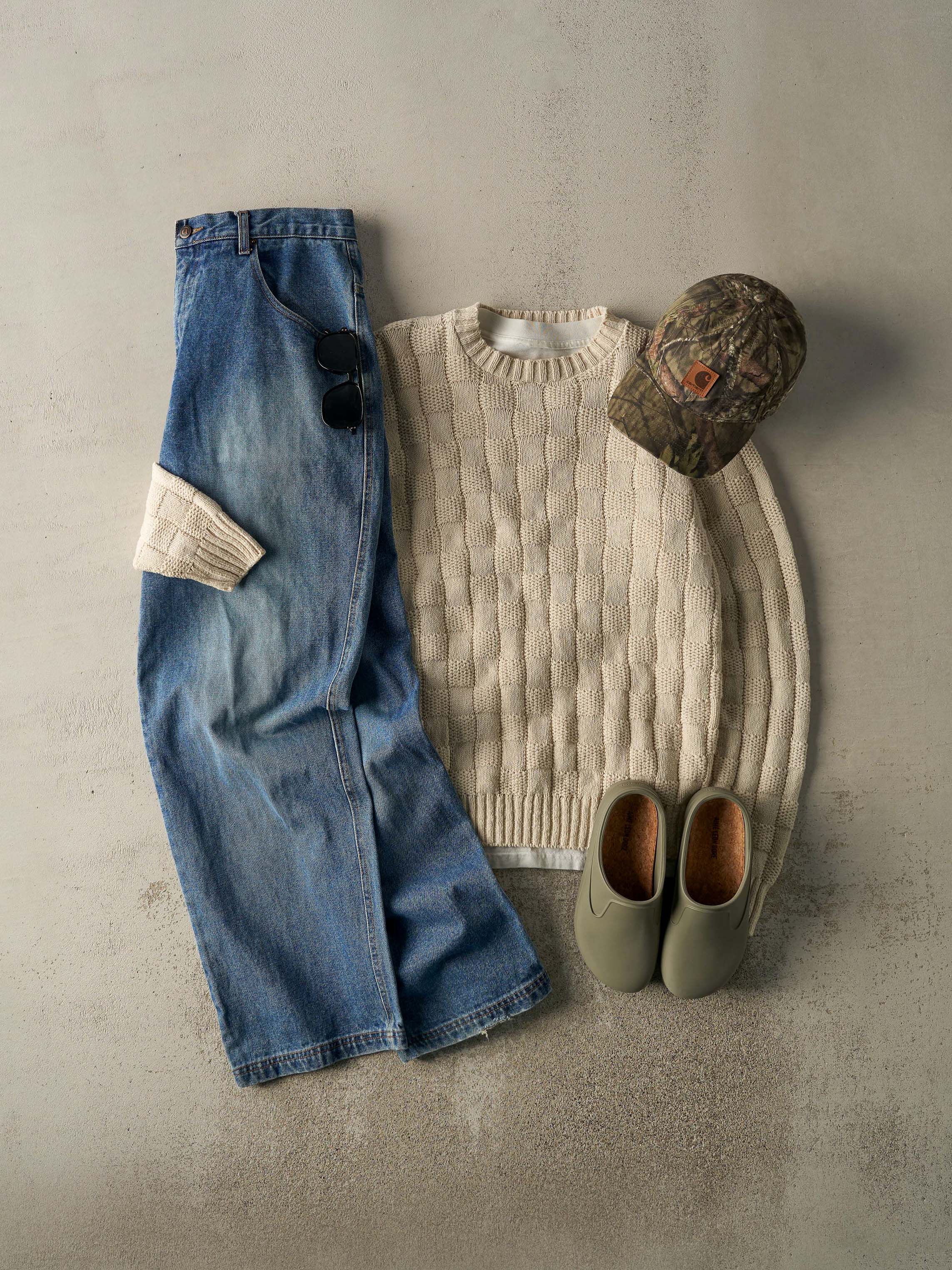 Vintage 80s Beige Box Weave Knit Pullover (M/L) - Image 2