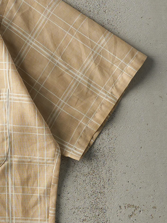 Vintage 80s Beige Short Sleeve Button Up (S/M) - Image 3