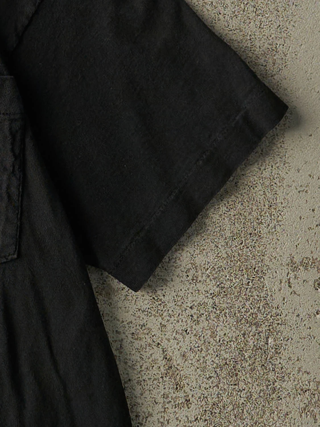 Vintage 80s Black Blank Pocket Single Stitch Tee (XS/S) - Image 3