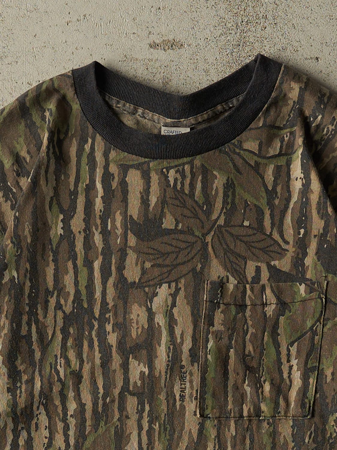 Vintage 80s Camo Realtree Pocket Tee (M/L) - Image 2