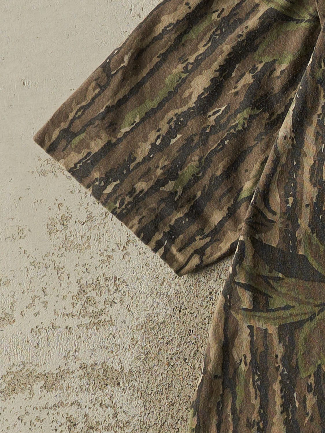 Vintage 80s Camo Realtree Pocket Tee (M/L) - Image 3