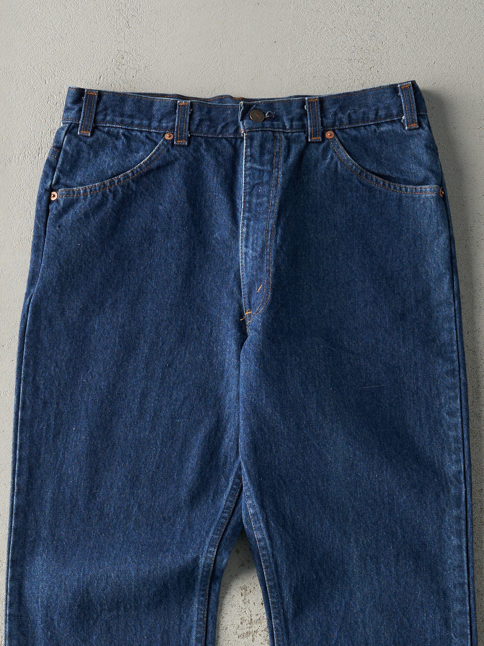 Vintage 80s Dark Wash Levi's Orange Tab Jeans (32x30) - Image 4