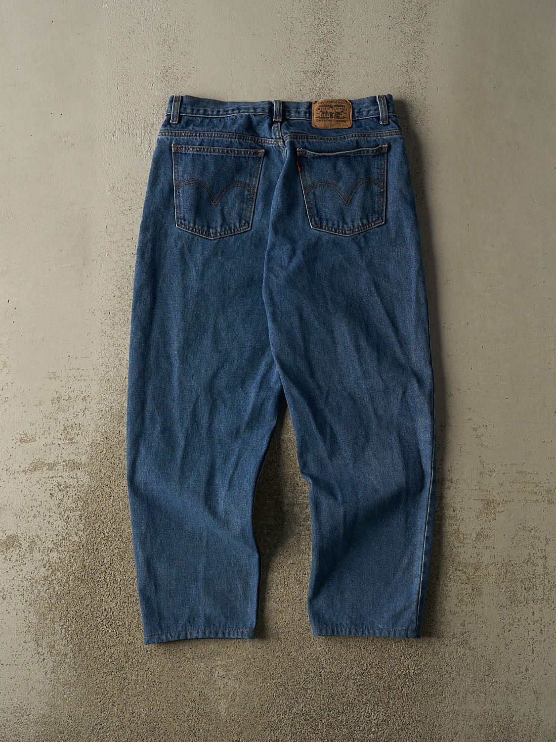 Vintage 80s Dark Wash Levi's Orange Tab Jeans (32x28) - Image 3